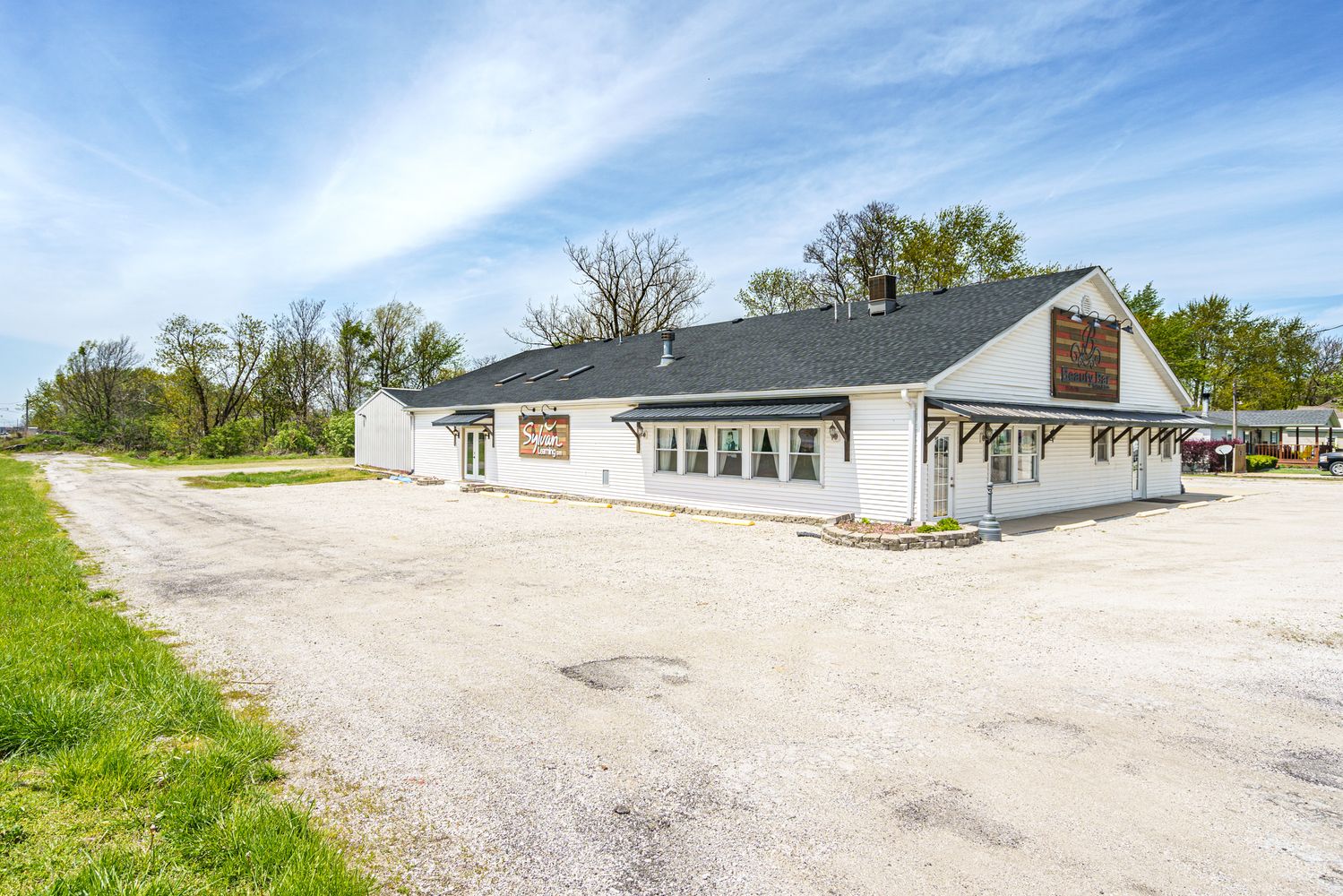 403 W Corwin St, Litchfield, IL 62056